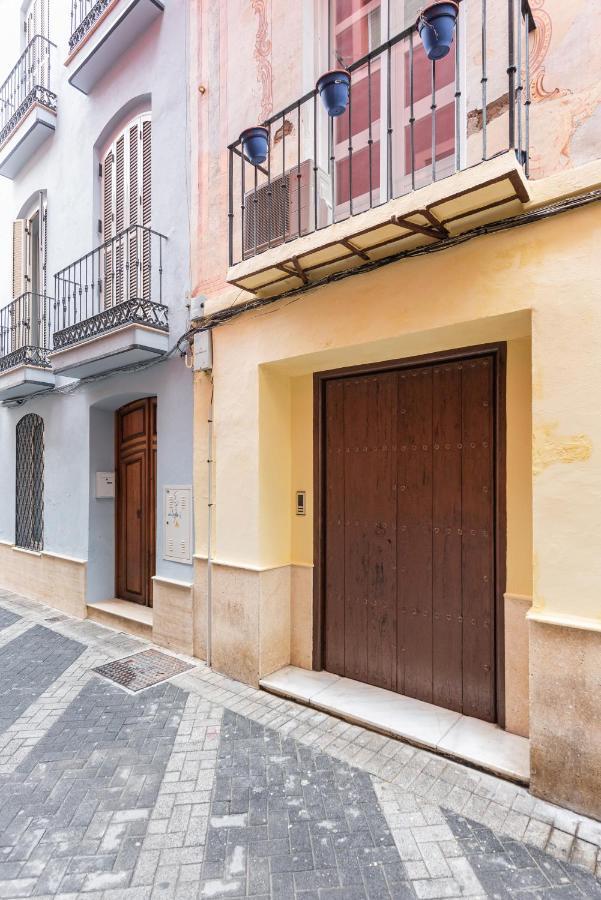 Urbanchicmalaga 2Bedroom Oasis In Historic Malaga Centre Exterior foto